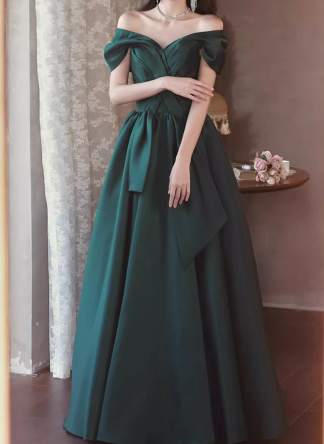 Vestido de fiesta largo de satén verde con hombros descubiertos y corte en A, vestido formal largo verde ED0575
