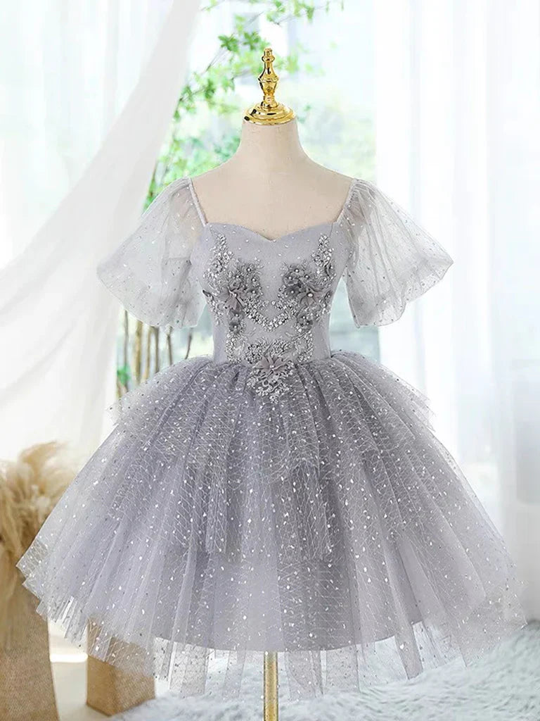 Vestido de fiesta corto gris de tul con encaje y corte en A, bonito vestido gris para el regreso a casa ED0582