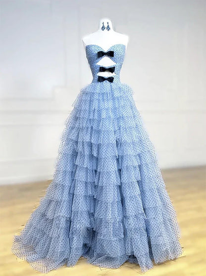 Vestido de fiesta largo azul de tul con lunares y escote corazón, corte en A, vestido formal largo azul ED0594