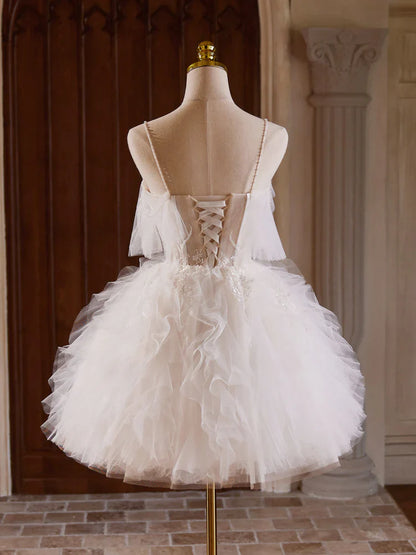 Vestido de fiesta corto con tul y encaje color champán, corte elegante, ED0609