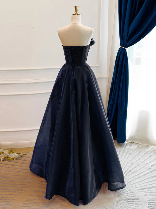 Vestido de fiesta largo de organza azul oscuro con hombros descubiertos y corte en A, vestido formal largo azul oscuro ED0618