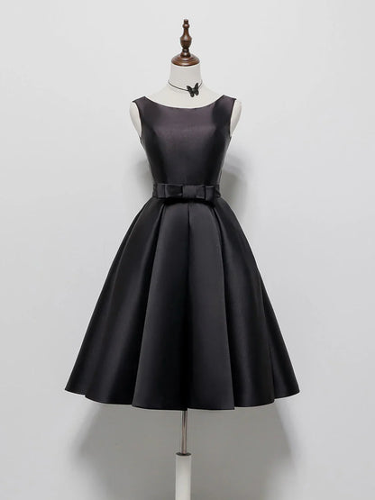 Vestido de fiesta corto de satén negro, corte A, sencillo, vestido de bienvenida negro ED0637