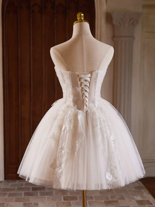 Vestido de fiesta corto con escote en forma de A, tul, encaje, color champán claro ED071