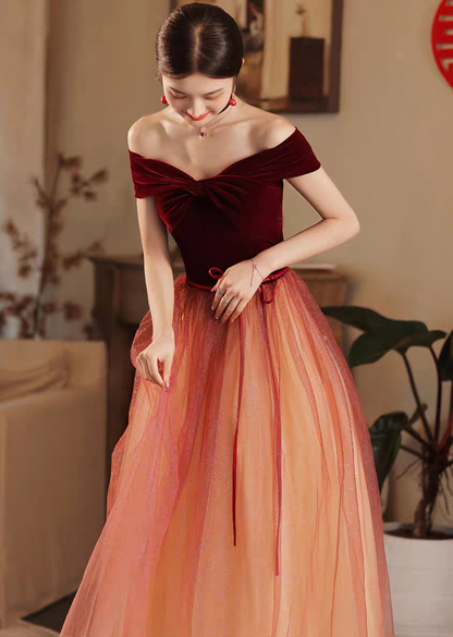 Vestido de fiesta largo de tul con hombros descubiertos color burdeos, vestido formal color burdeos ED0820