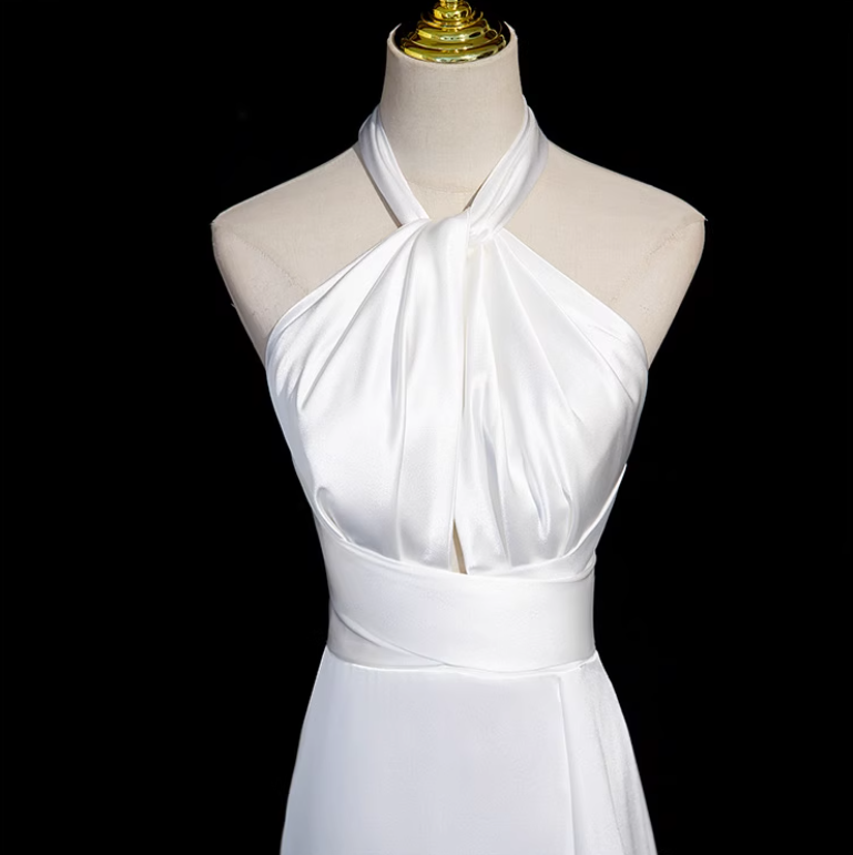 Vestido formal largo de sirena de satén con cuello halter blanco, vestido de novia blanco ED0939