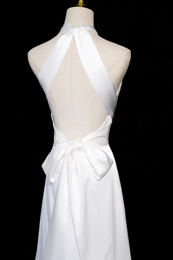Vestido formal largo de sirena de satén con cuello halter blanco, vestido de novia blanco ED0939