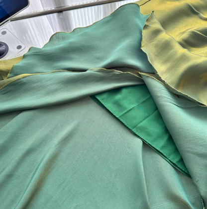 Vestido de cumpleaños con tirantes y volantes de cola de pez ED0950