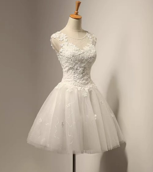 Vestido de fiesta corto de tul blanco con encaje en forma de A, vestido de dama de honor blanco ED0970