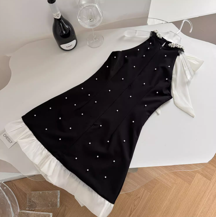 Vestido de fiesta negro de corte A con cuello halter y cuentas, vestido de regreso a casa ED0959