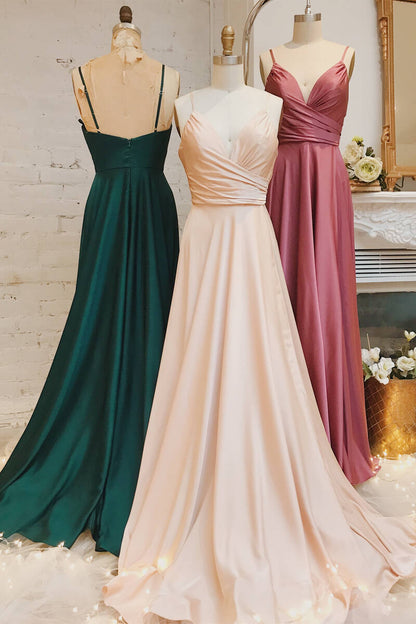Vestido de dama de honor largo fruncido con tirantes en forma de A Vestidos formales