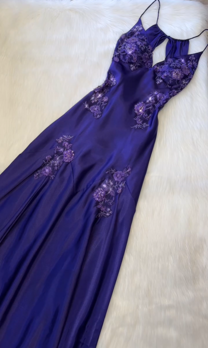 Green Mermaid V Neck Appliques Satin Open Back Long Prom Dress Outfits SH1820