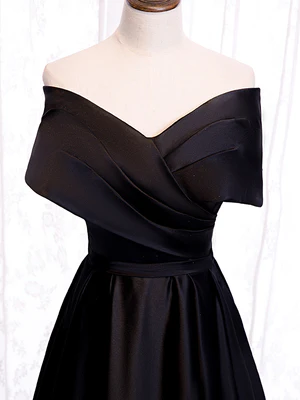 Nuevo y elegante vestido de fiesta largo con escote en A, hombros descubiertos, pliegues y escote en negro con espalda de corsé, vestidos de noche formales GG080