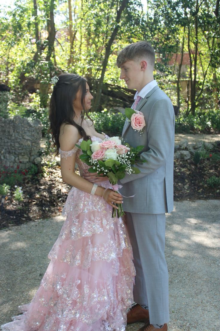 Vestido de fiesta largo con escote en forma de A, brillante, con escote en forma de corazón, de tul rosa con lentejuelas y capas, vestido de noche GG1463
