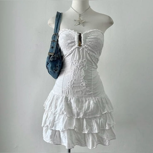 Vestido de fiesta corto elegante de satén blanco sin tirantes, corte A, para regreso a casa y noche GG1986
