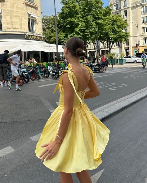 Vestido corto de satén amarillo con tirantes finos, corte A, para fiesta de bienvenida y noche, GG2229