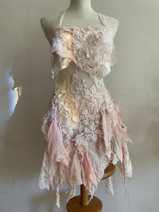 Impresionante vestido de fiesta corto de satén con cuello halter y apliques de encaje, vestido de regreso a casa y vestido de cumpleaños GG2443