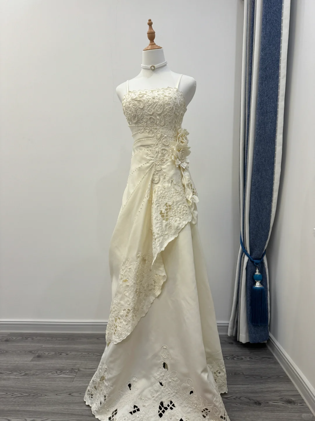 Classy A Line Spaghetti Straps Satin Applique Long Prom Dress, Party Dress, Evening Dress GG2568