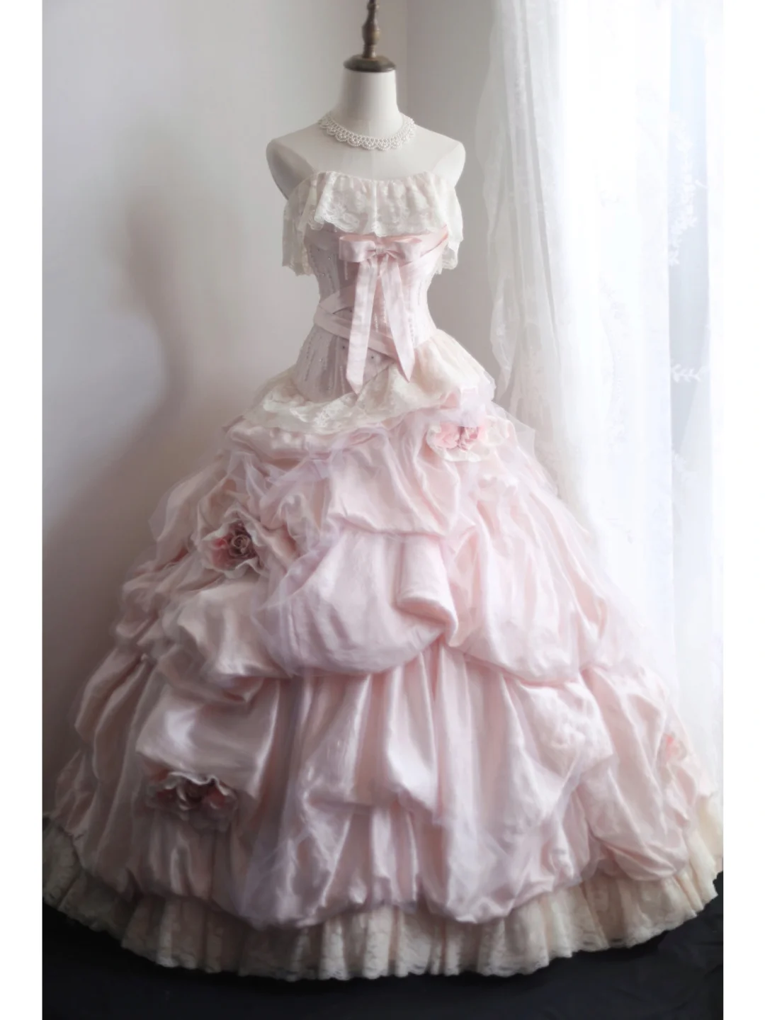 Impresionante vestido de fiesta largo sin tirantes con encaje de tul y satén, flores, para graduación, fiesta o noche GG2578