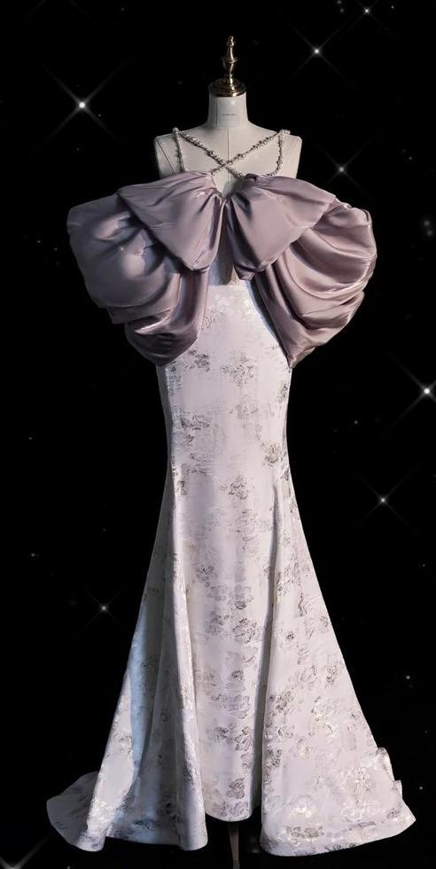 Elegante vestido de fiesta largo de satén con apliques de cuentas y hombros descubiertos, vestido de noche GG261