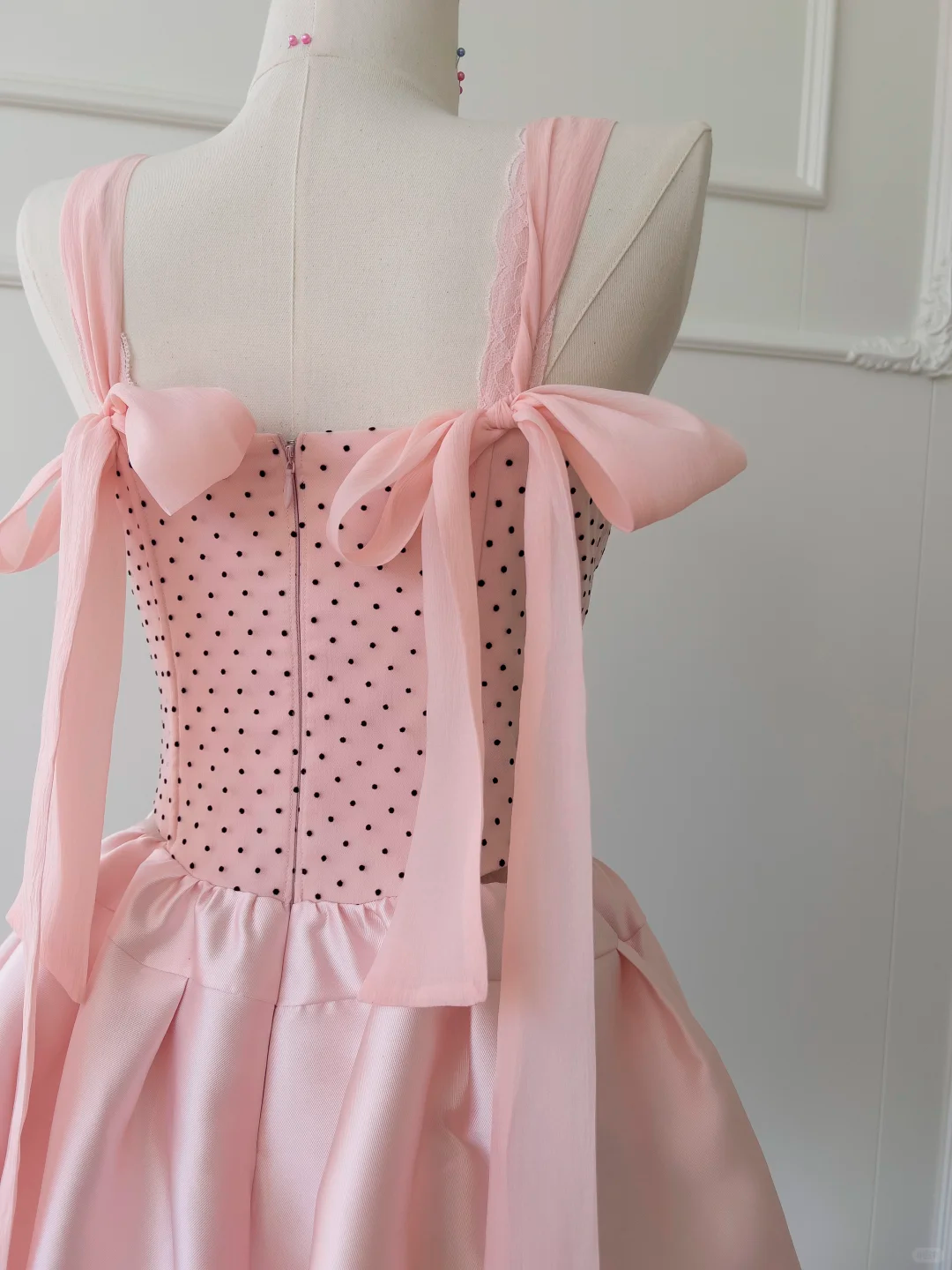 Vestido corto de satén rosa con lunares y tirantes finos, corte A, para fiesta de graduación, de cumpleaños, GG2617