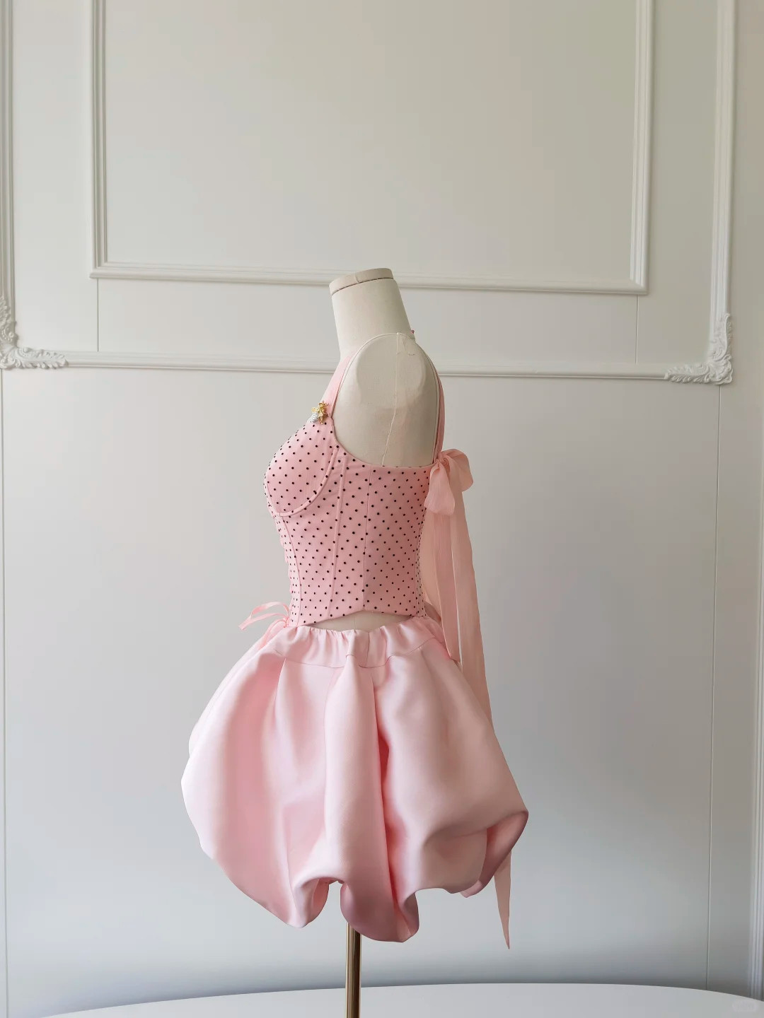 Vestido corto de satén rosa con lunares y tirantes finos, corte A, para fiesta de graduación, de cumpleaños, GG2617