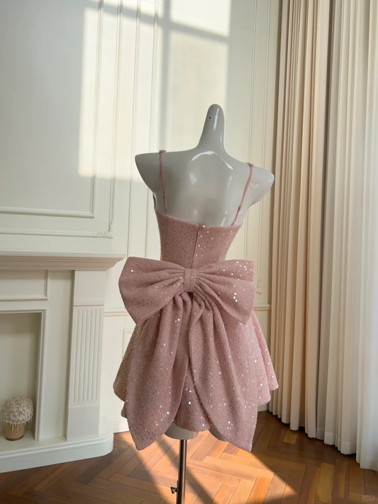 Vestido corto de fiesta, de satén rosa, con tirantes finos, espalda de lentejuelas y lazo, corte A, para regreso a casa y cumpleaños, GG2621