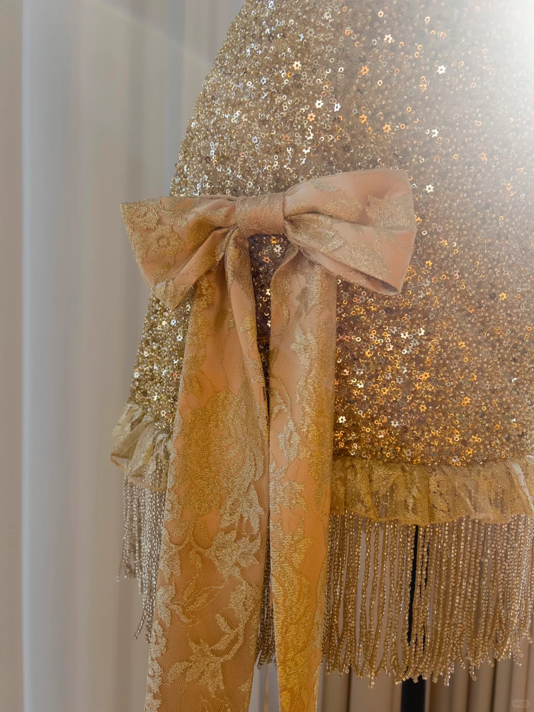 Vestido de fiesta corto con lentejuelas doradas, corte A, tirantes finos y purpurina, para regreso a casa y cumpleaños GG2624