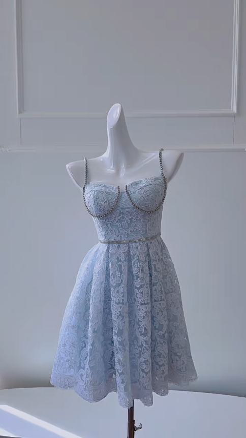 Vestido de fiesta corto elegante de encaje con tirantes finos, corte A, para regreso a casa y cumpleaños GG2626