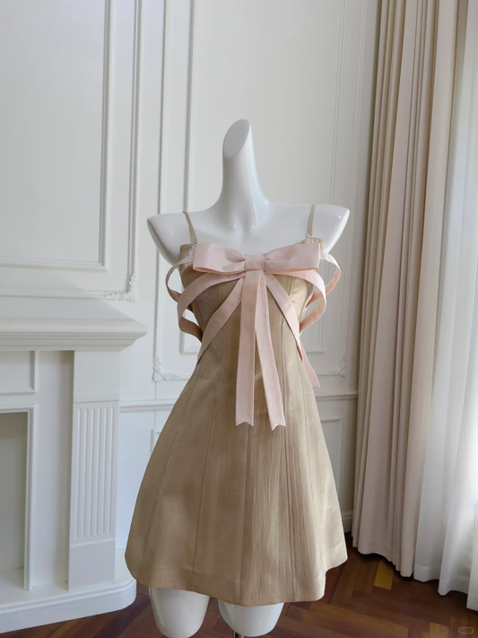 Vestido de fiesta corto de satén con escote en A y tirantes finos, vestido de regreso a casa y vestido de cumpleaños GG2651