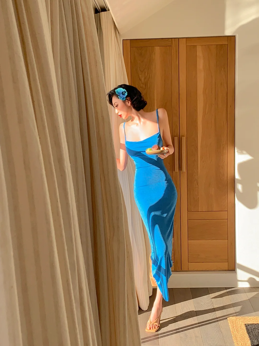 Hermoso vestido de fiesta largo de satén azul con tirantes finos y corte sirena, GG2764