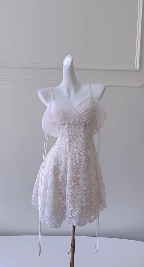 Vestido corto de fiesta con tirantes finos, corte A, tul y encaje, ideal para el regreso a casa y cumpleaños GG2782