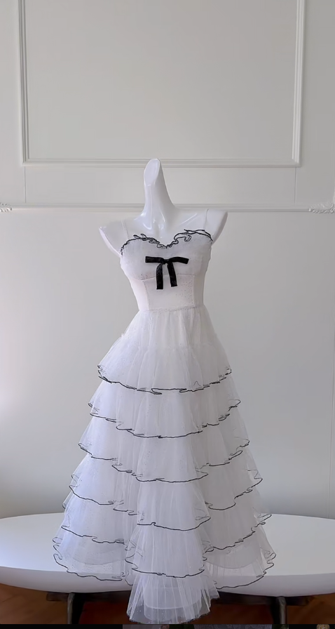 Hermoso vestido largo de fiesta, de noche, de tul blanco con cuentas y tirantes finos, corte A, GG2806