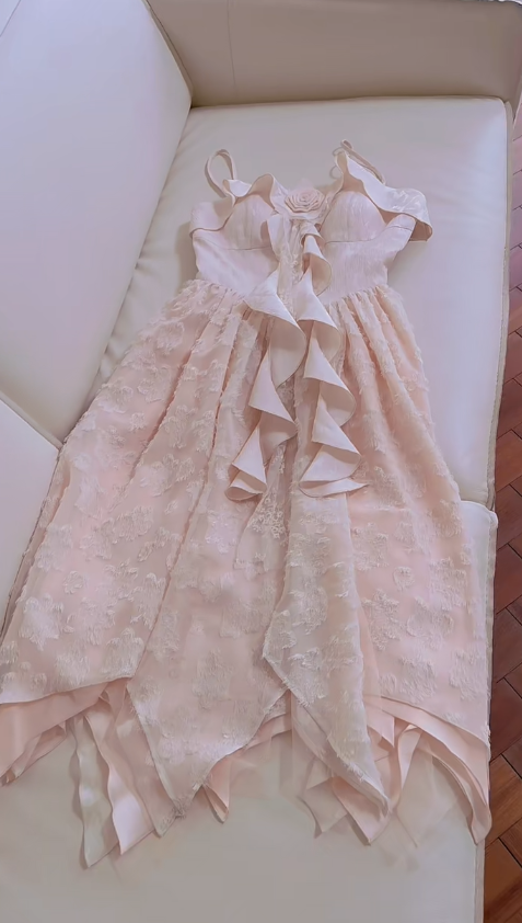 Vestido largo de satén rosa con volantes, corte A, tirantes finos, encaje, fiesta y noche (GG2807)