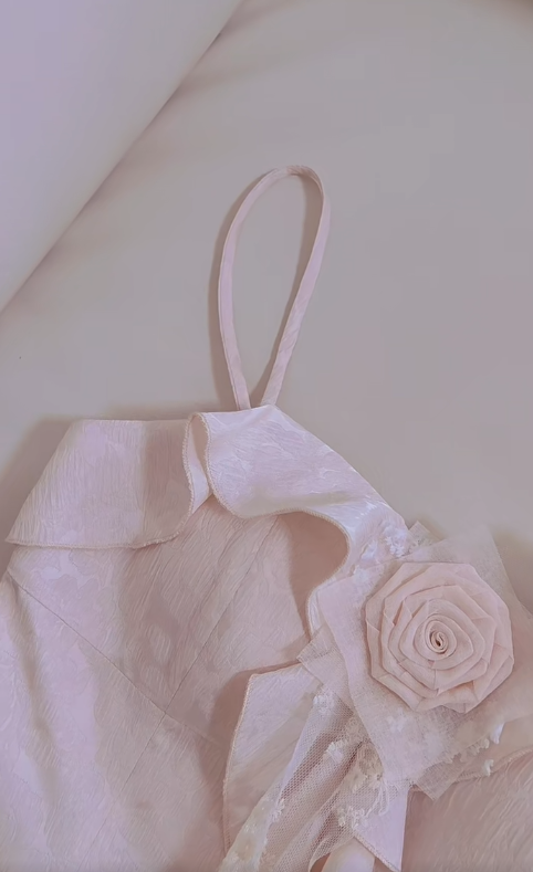 Vestido largo de satén rosa con volantes, corte A, tirantes finos, encaje, fiesta y noche (GG2807)