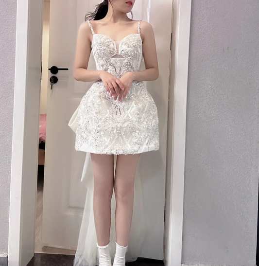 Impresionante vestido de fiesta corto de satén con lentejuelas y tirantes finos, corte A, para regreso a casa y cumpleaños GG2808