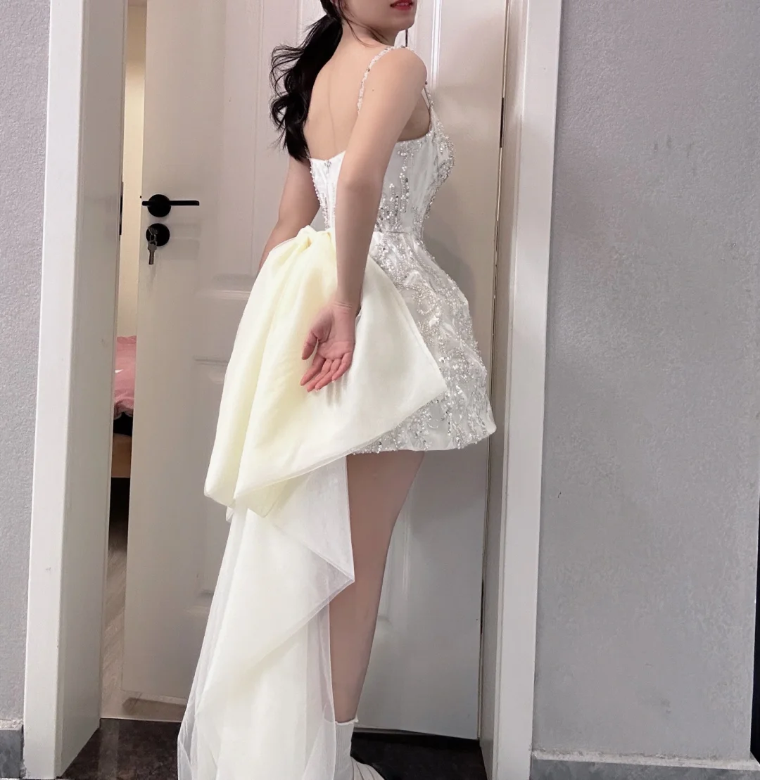 Impresionante vestido de fiesta corto de satén con lentejuelas y tirantes finos, corte A, para regreso a casa y cumpleaños GG2808