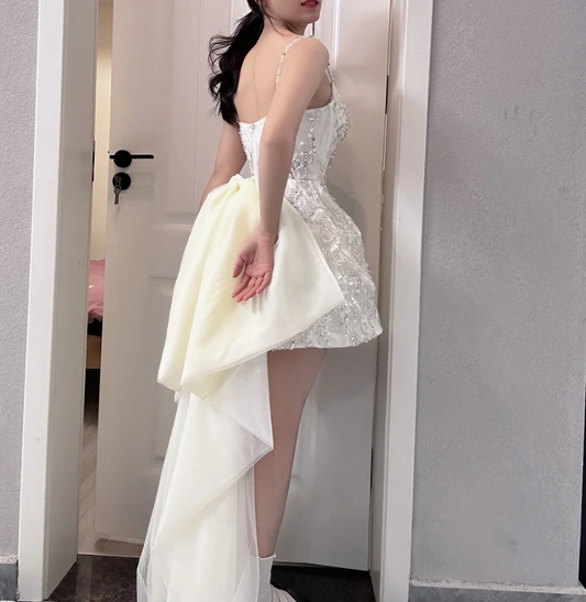 Impresionante vestido de fiesta corto de satén con lentejuelas y tirantes finos, corte A, para regreso a casa y cumpleaños GG2808