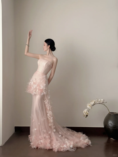 Vestido largo de fiesta, de noche y de satén rosa con apliques de tul y corte sirena, sin tirantes, GG2819
