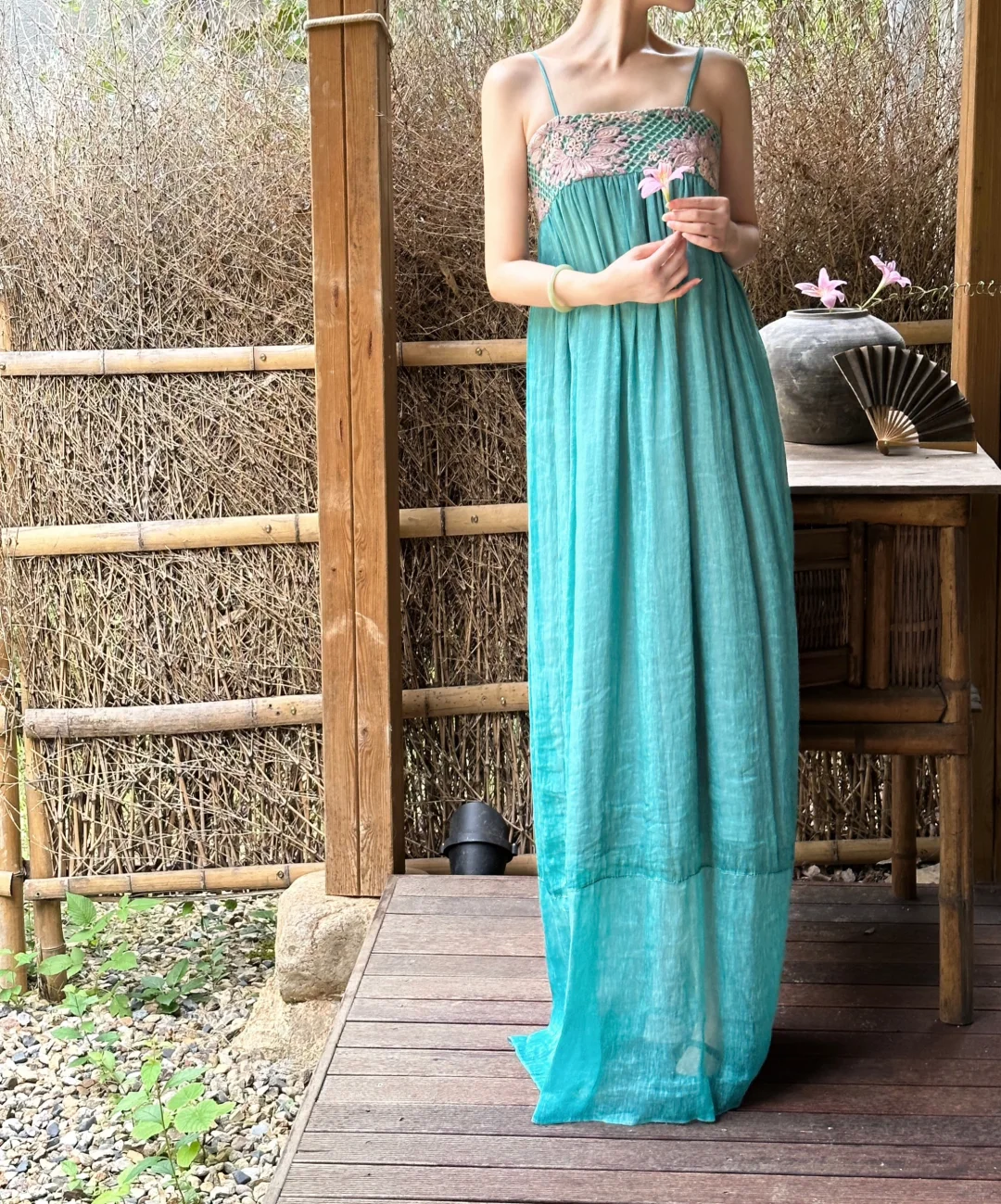 Vestido largo de satén azul claro con tirantes finos, elegante, para fiesta de graduación o de noche (GG2837)