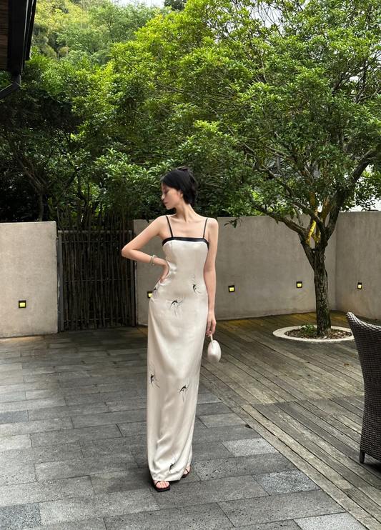 Elegante vestido largo de fiesta, de noche y de satén de seda con tirantes finos y corte sirena GG2855