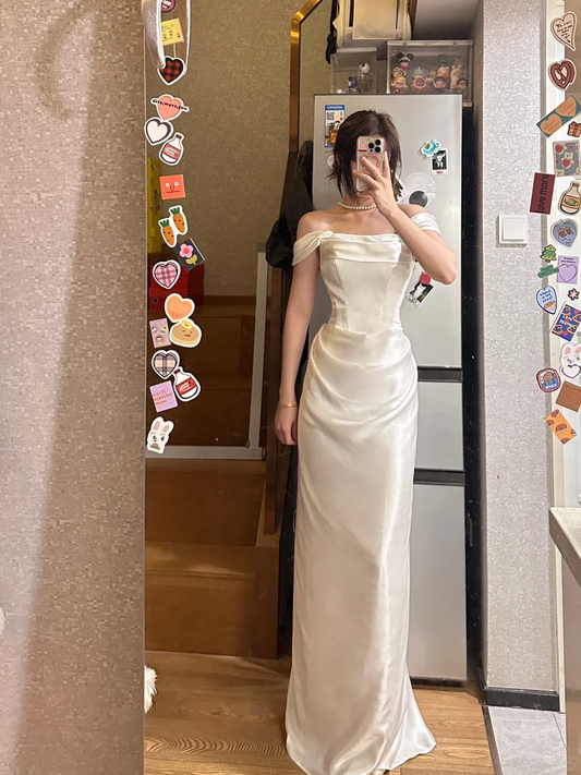 Elegante vestido de fiesta largo plisado de satén sin tirantes con corte sirena, vestido de fiesta y vestido de noche GG2860