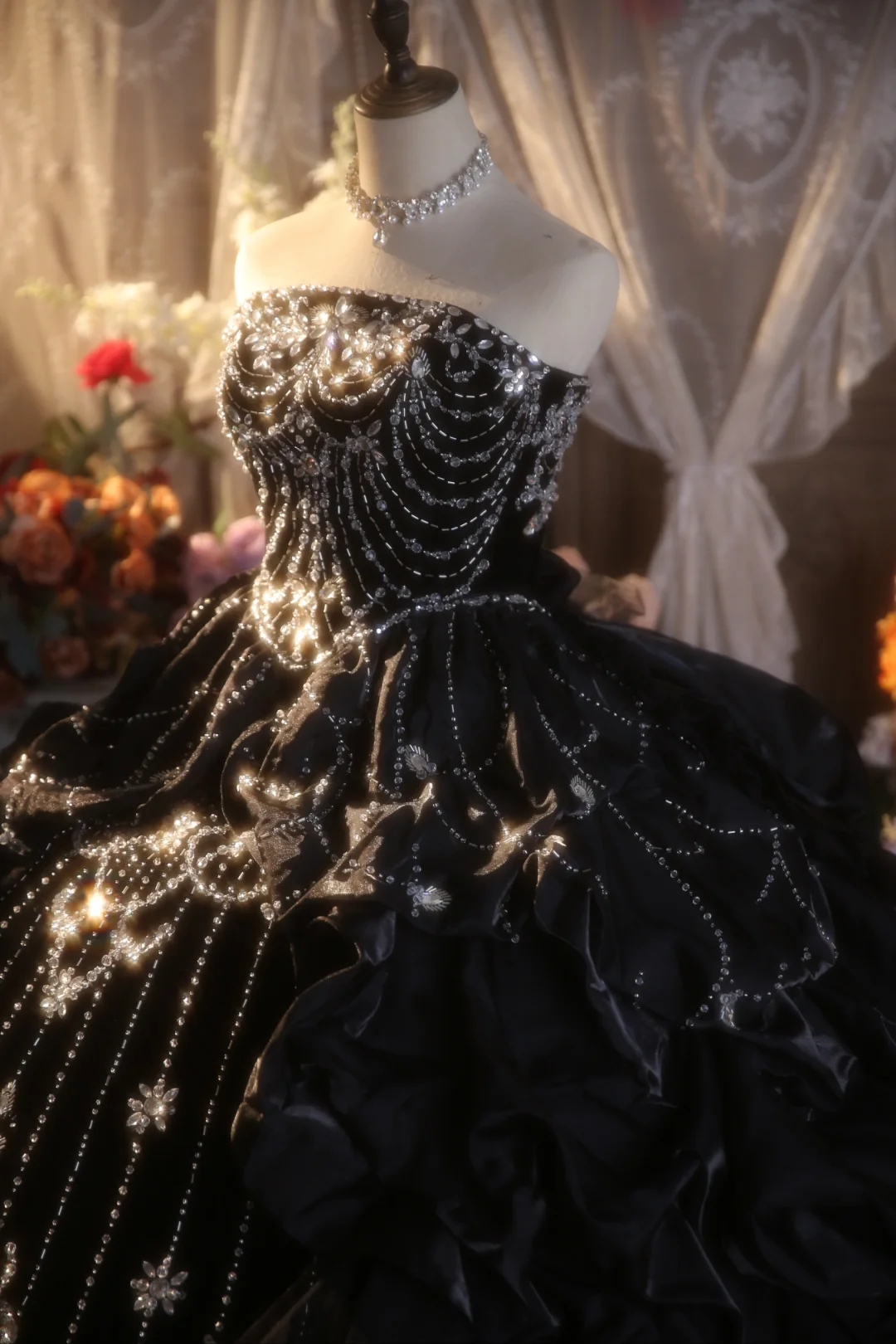 Vestido de fiesta vintage largo sin tirantes de satén negro con cuentas, vestido de fiesta, vestido de noche GG2877