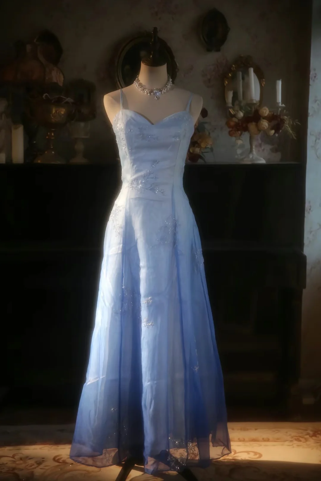 Vestido largo elegante de fiesta, de noche, con tirantes finos, de satén y tul con cuentas, corte A, GG2881