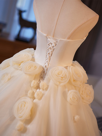 Classy Elegant Ball Gown Strapless Ivory Satin Tulle Applique Long Wedding Dress GG2975