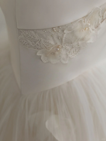 Romantic Mermaid Strapless White Satin Tulle Applique Long Wedding Dress GG2991