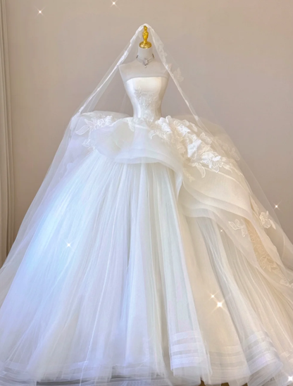 Timeless Ball Gown Strapless White Satin Tulle Applique With Wedding Veil Long Wedding Dress GG3000