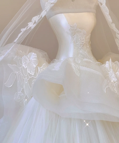 Timeless Ball Gown Strapless White Satin Tulle Applique With Wedding Veil Long Wedding Dress GG3000