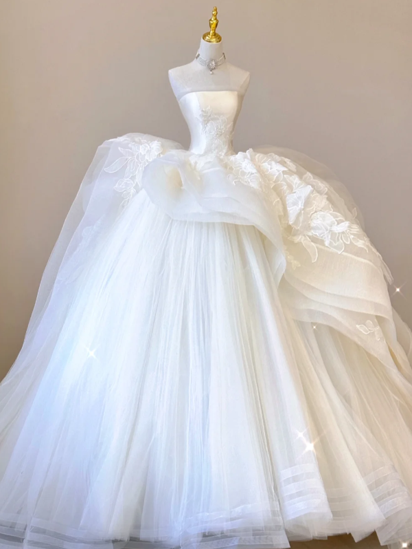 Timeless Ball Gown Strapless White Satin Tulle Applique With Wedding Veil Long Wedding Dress GG3000