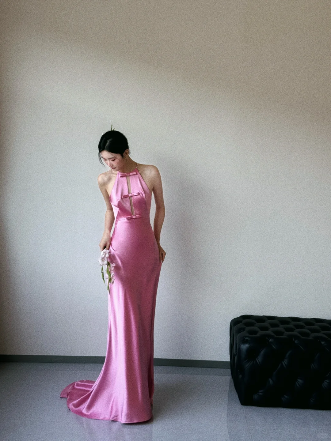 Vestido de fiesta, de noche y de graduación, de satén de seda rosa, con escote halter y corte sirena, GG3037