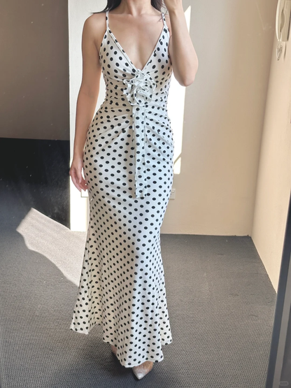 Vestido largo de satén con tirantes finos y corte sirena, ideal para fiesta de graduación o de noche (GG3063)